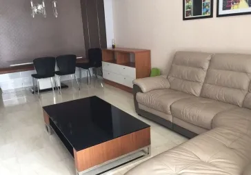 Apartemen Royal Mediterania Central Park, lantai rendah