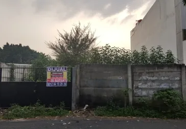 Kav DKI blok 1  200 m dari sekolah Tunas Muda