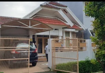 Rumah Baru Renovasi. Gading Serpong. 3 1 KT. 3 1 KM.