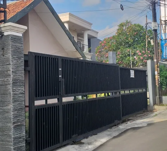 Rumah Siap Huni Kemanggisan Disewakan