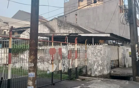 Dijual Rumah Strategis Bojong Indah Jakarta Barat