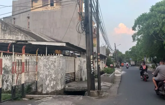 Dijual Rumah Strategis Bojong Indah Jakarta Barat